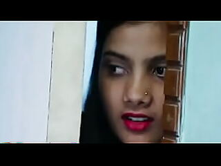 आरती शर्मा की फुट फेटिश फैंटेसी एक हॉट, कामुक वीडियो में जीवंत हो जाती है जो आपको और अधिक तरसाती है।