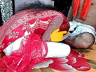 Indian girl seeks help from tantrik baba, but it turns into wild sex