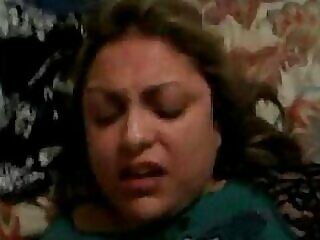 欣赏我的巴基斯坦女友,在一部诱人的泰米尔XXX视频中展示她紧绷的洞和呻吟声。