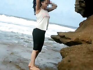 Tamil aunty Farhana R. indulges in uninhibited compared to others anal sex on the beach.